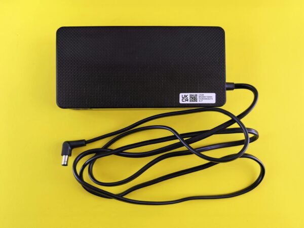 Adaptateur Voyageur Universal Pro - UK/US/EU